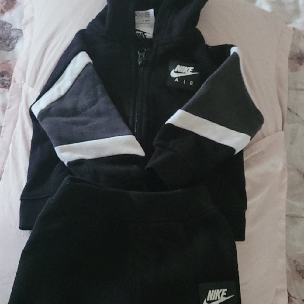 Nike 2 piece set